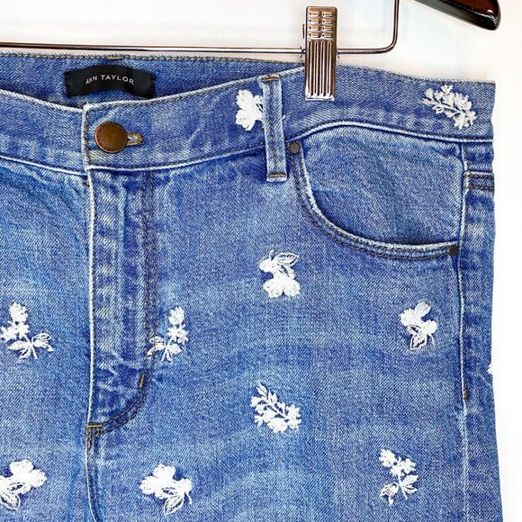 Ann Taylor Floral Embroidered Denim - Picture 5 of 11